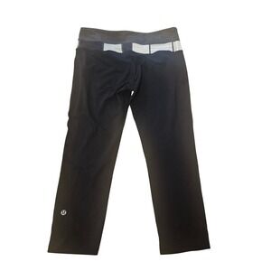 Lululemon Reversible Black Cropped‎ Yoga Pants Foldover Waist Size 6